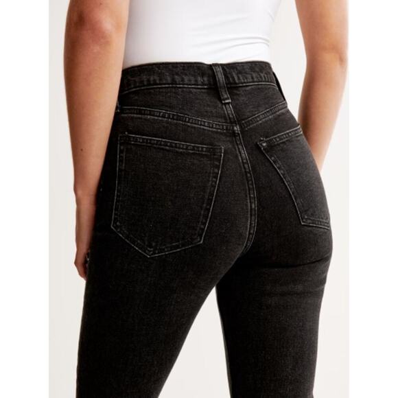 Abercrombie & Fitch The Ankle Straight Ultra High Rise Jean Distressed 26/2 - Picture 3 of 9